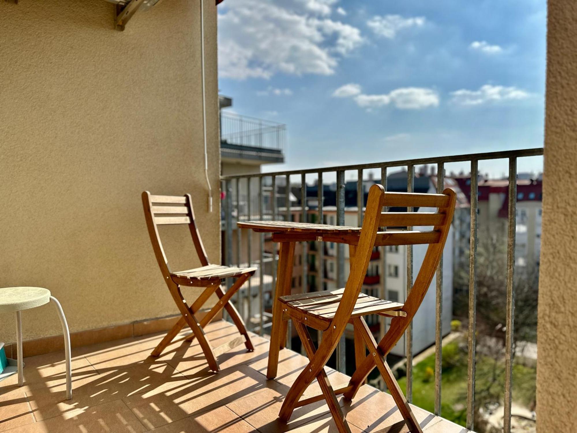 City Break Apartment - Private Garage, Ac, Balcony Budapest Exterior foto